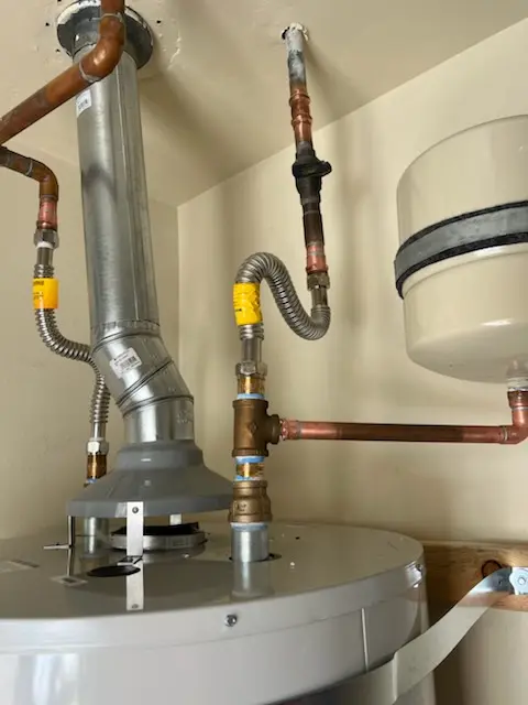 Water heater installation and plumbing repair in Revell Downs